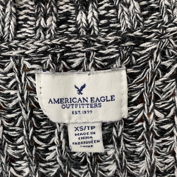 American Eagle Chunky Waffle Knit Cardigan - Picture 3 of 9